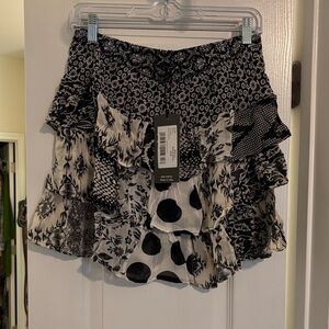 Black and White Patterned Women's Skirt